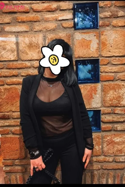 Nia
